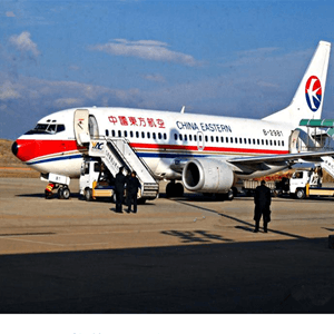 杭州萧山航空托运航空快运业稳步发展的原因是什么？
